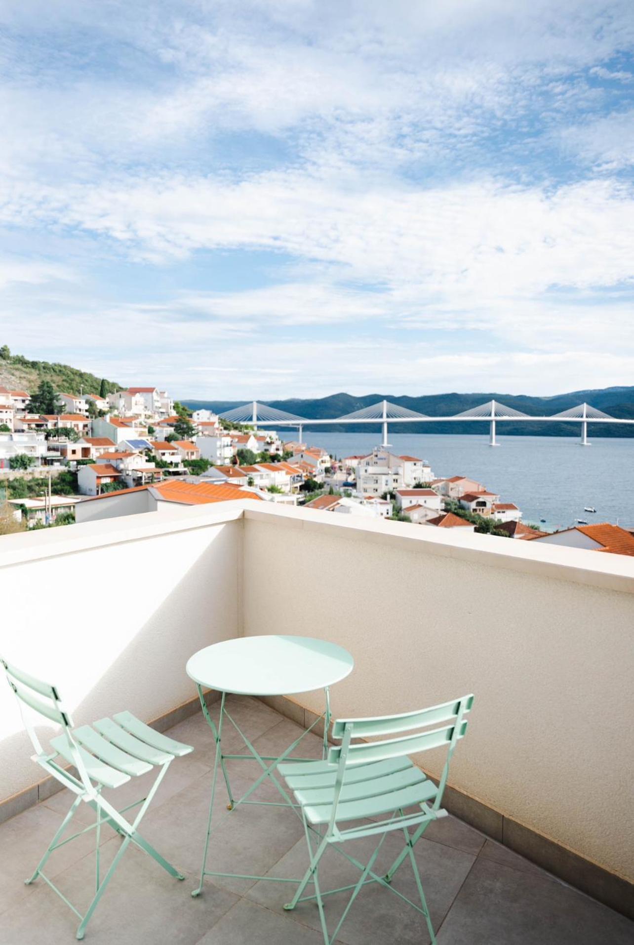 Janja Apartment *